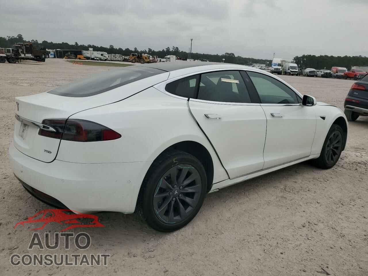 TESLA MODEL S 2017 - 5YJSA1E23HF226343