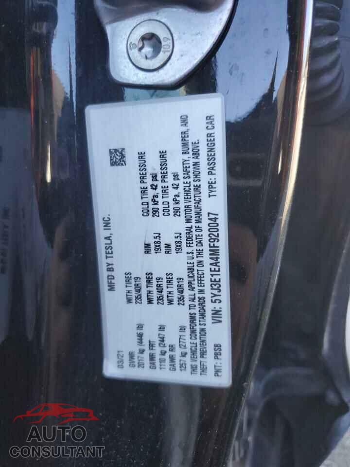 TESLA MODEL 3 2021 - 5YJ3E1EA4MF920047
