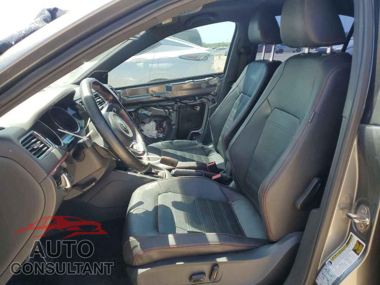 VOLKSWAGEN JETTA 2017 - 3VW4T7AJ3HM356232