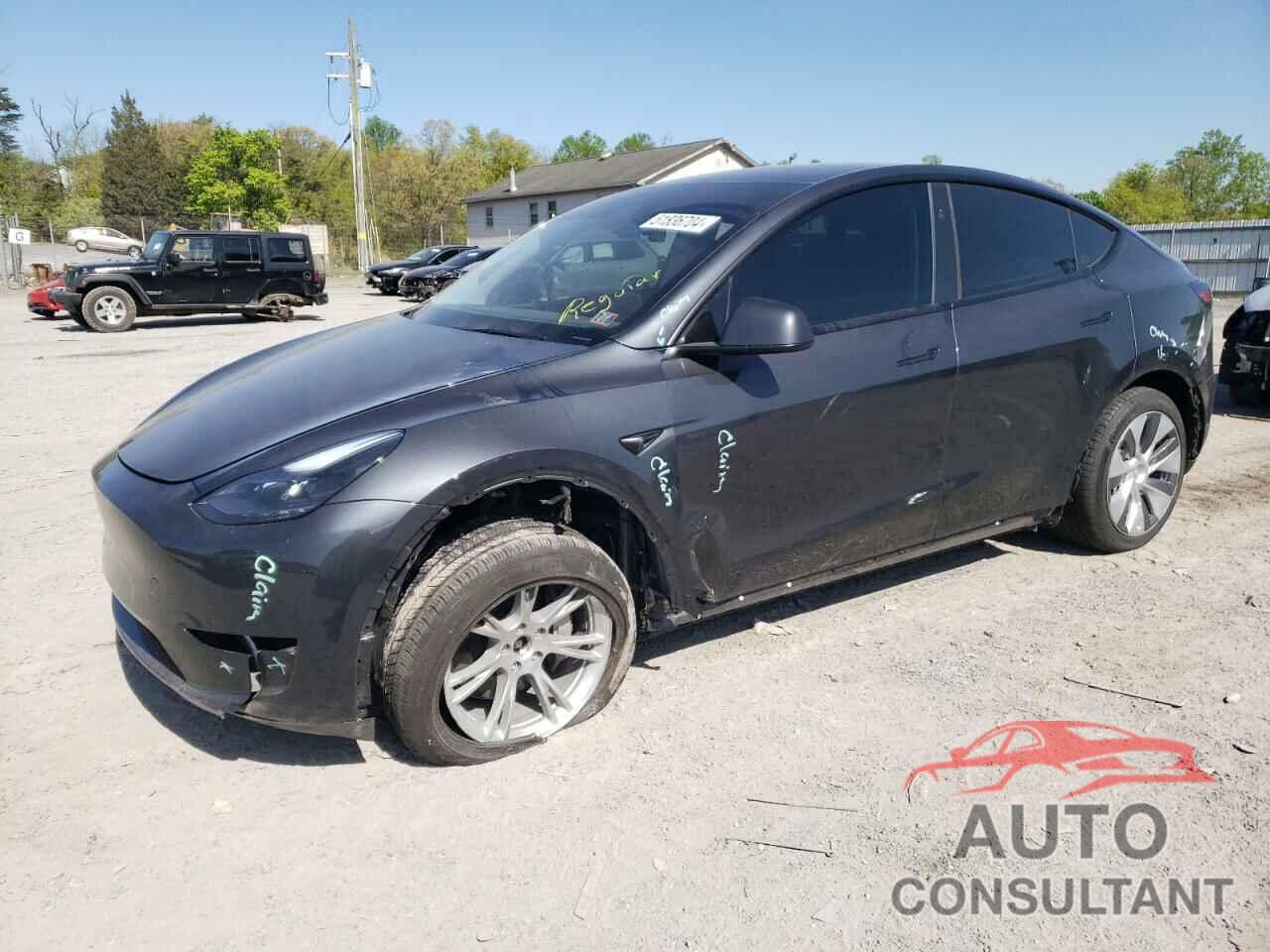 TESLA MODEL Y 2024 - 7SAYGDEE2RF995179