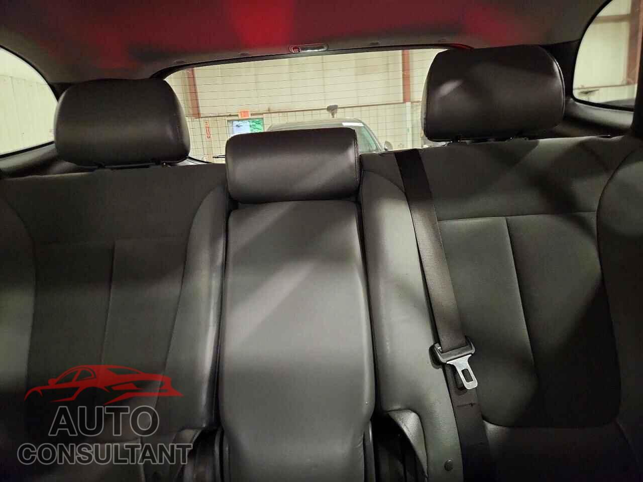 HYUNDAI SANTA FE 2010 - 5NMSGDAG4AH366889