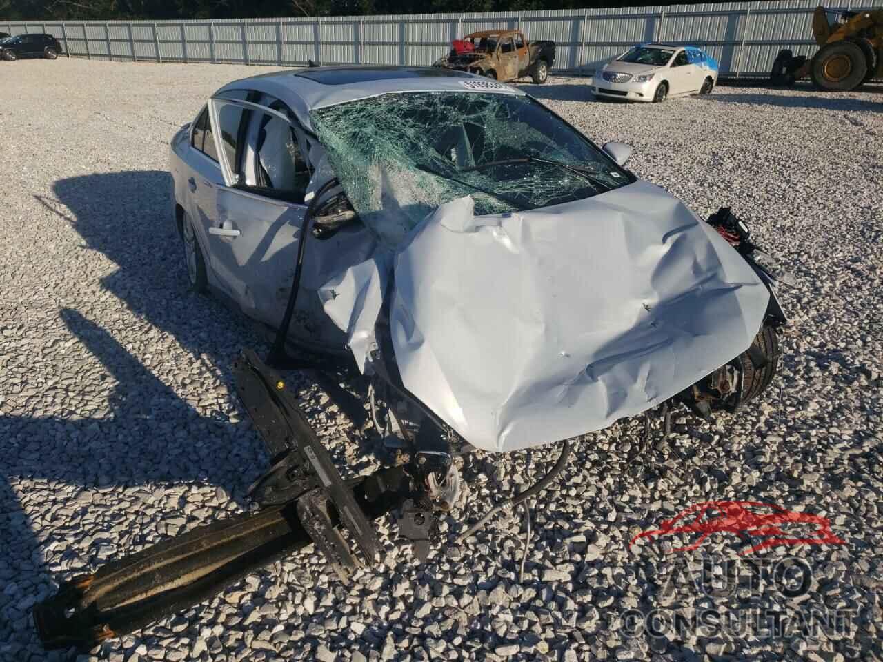 VOLKSWAGEN JETTA 2017 - 3VW4T7AJ1HM243301