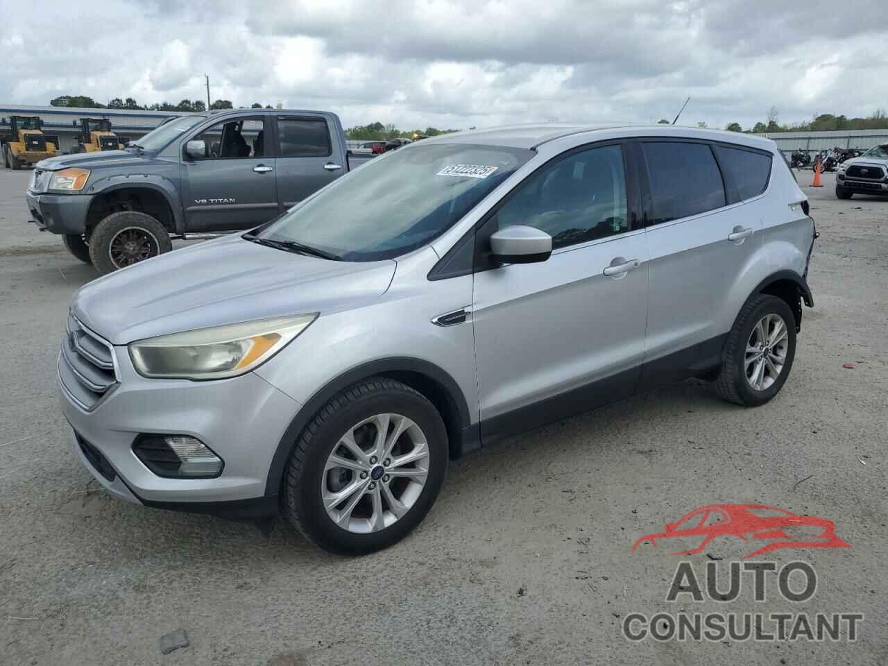 FORD ESCAPE 2017 - 1FMCU0GD8HUE40011