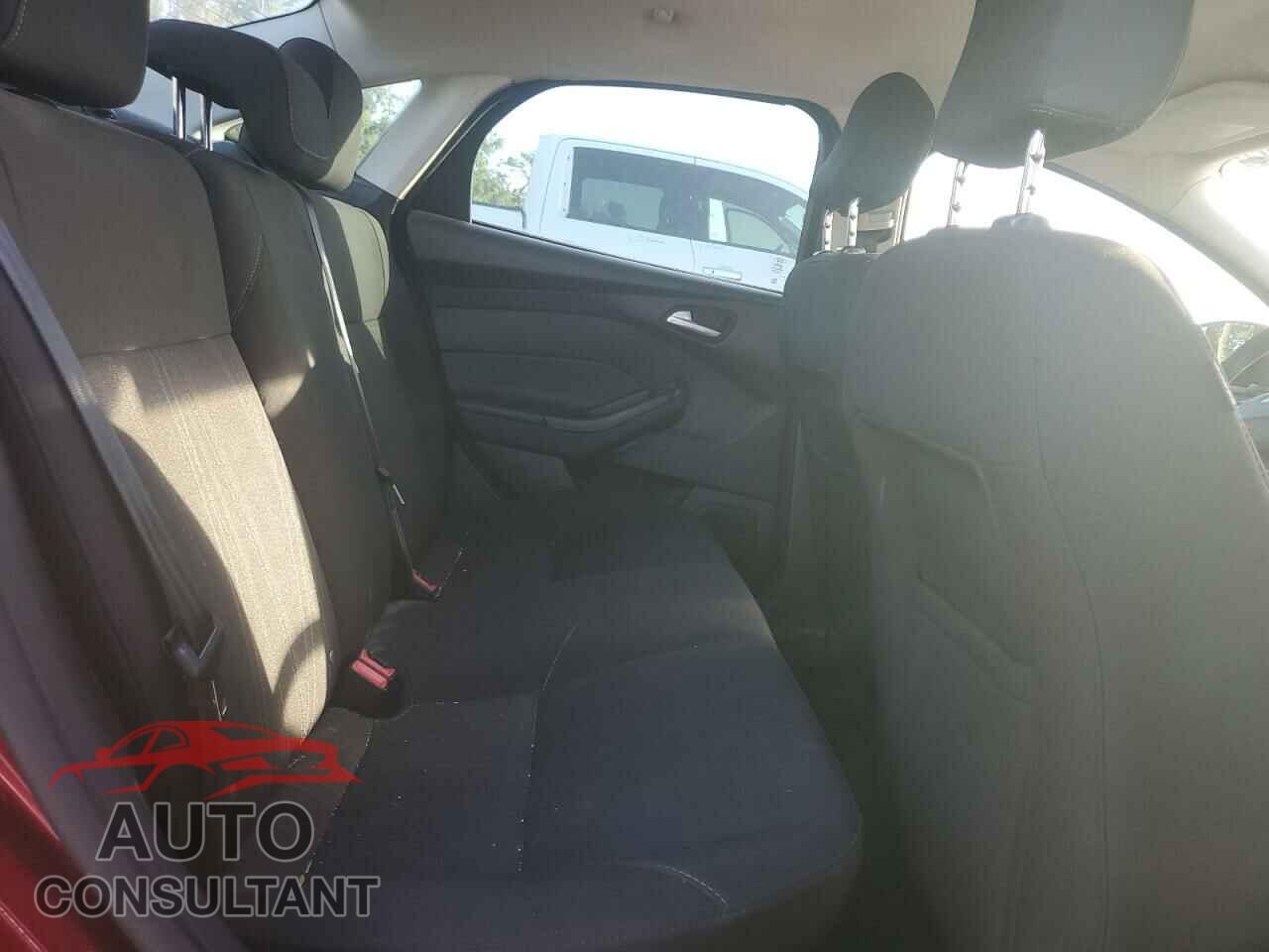 FORD FOCUS 2016 - 1FADP3FE6GL402542