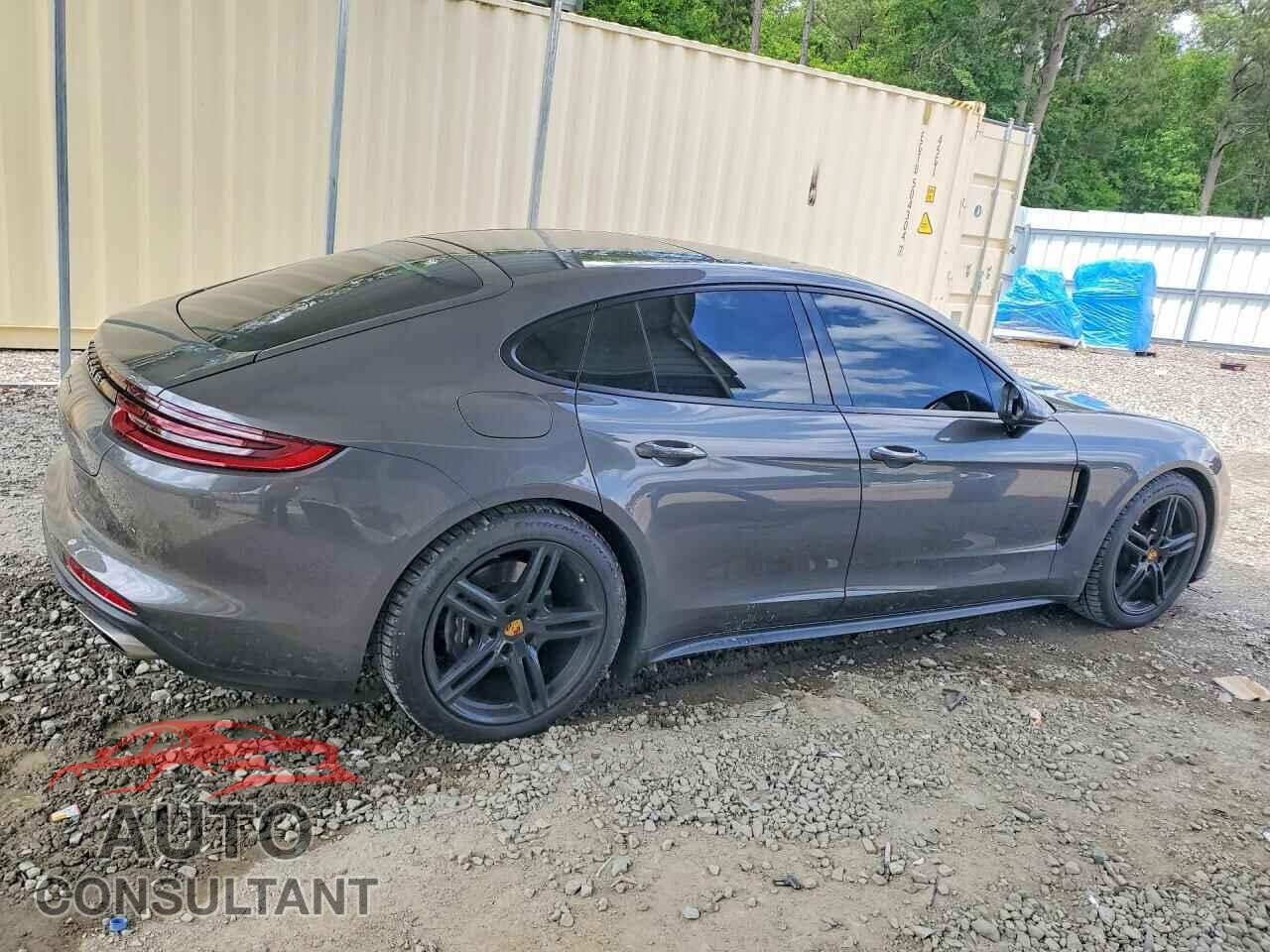 PORSCHE PANAMERA 2018 - WP0AA2A72JL111643