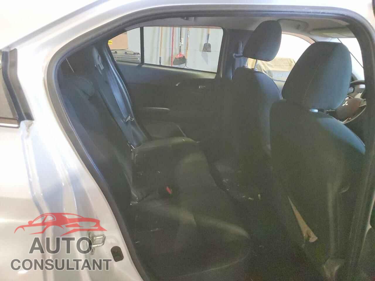 MITSUBISHI ECLIPSE 2019 - JA4AT4AA4KZ603682