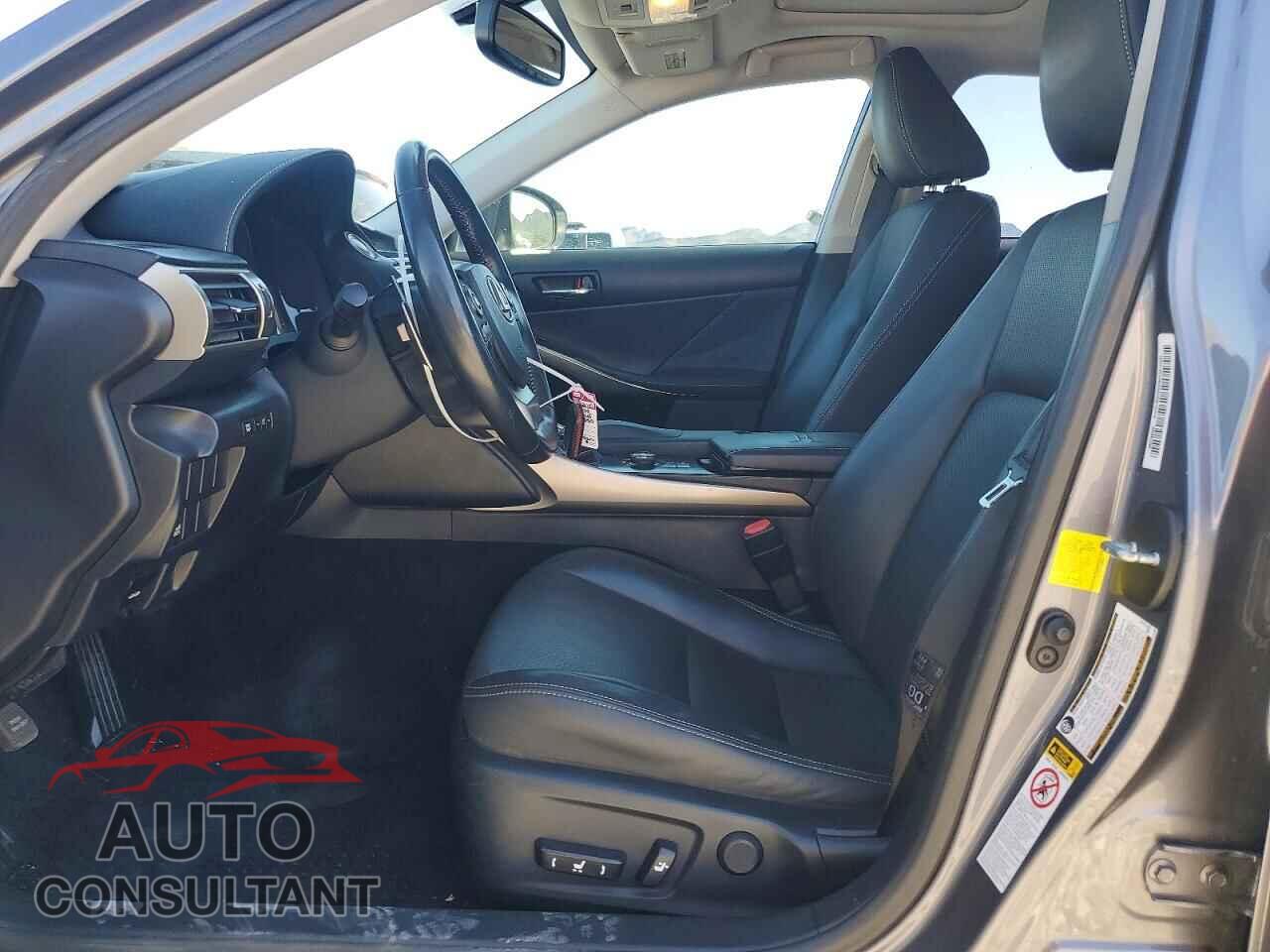 LEXUS IS 2014 - JTHCE1D29E5003911