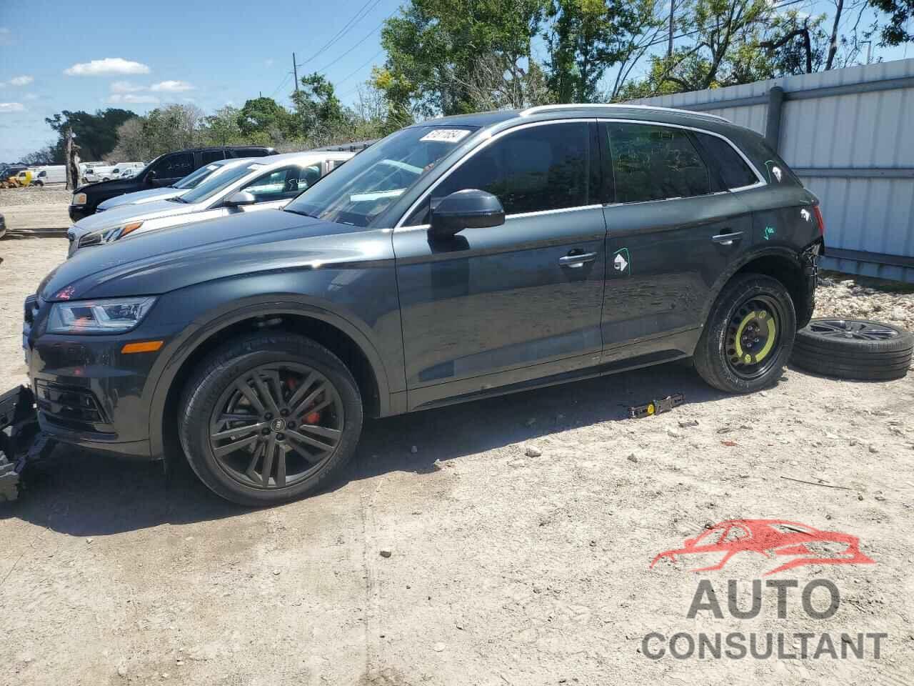 AUDI Q5 2018 - WA1BNAFY8J2052182