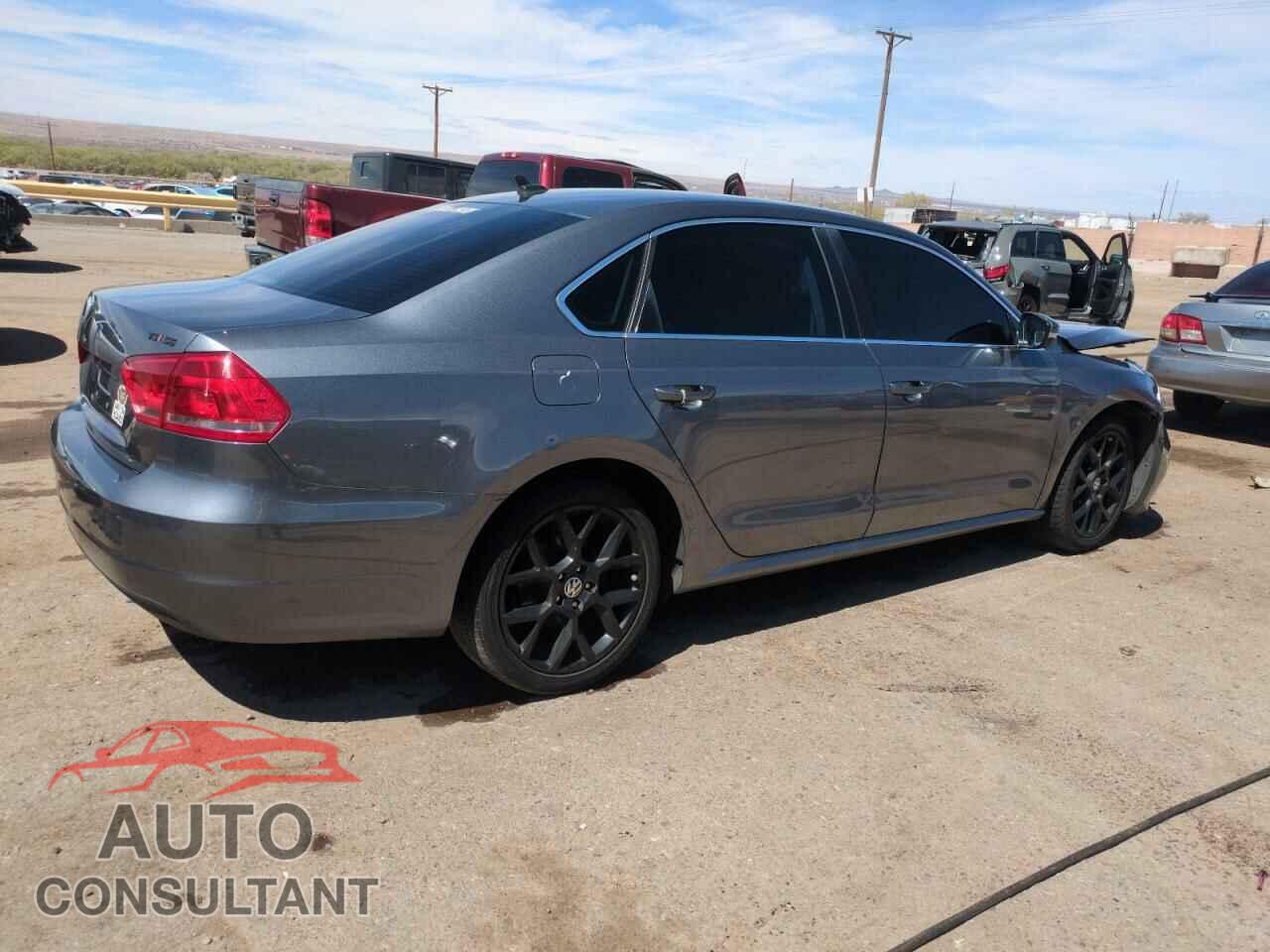 VOLKSWAGEN PASSAT 2015 - 1VWBS7A35FC014128