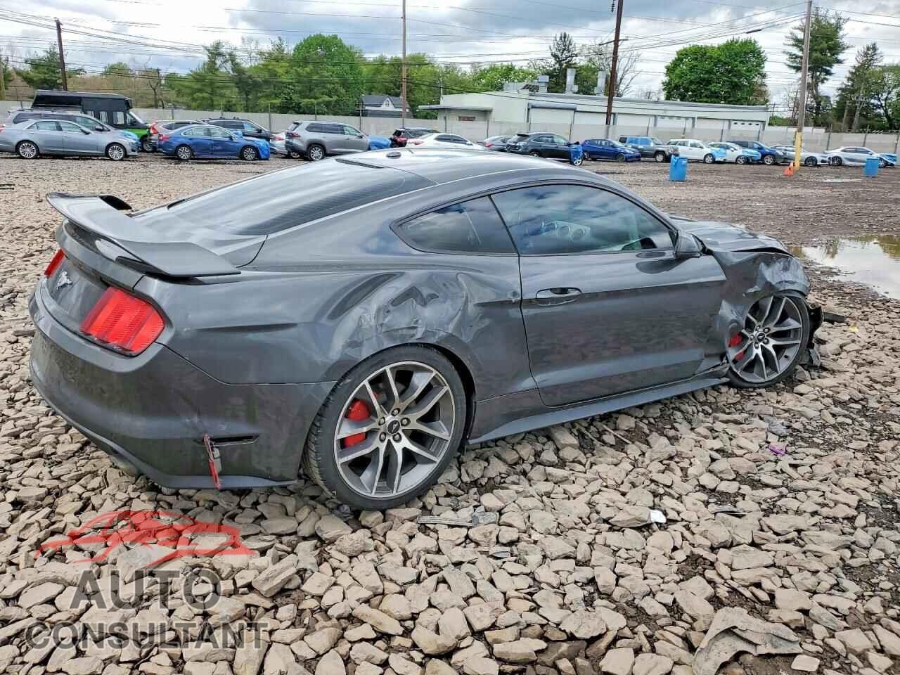 FORD MUSTANG 2015 - 1FA6P8TH4F5328514