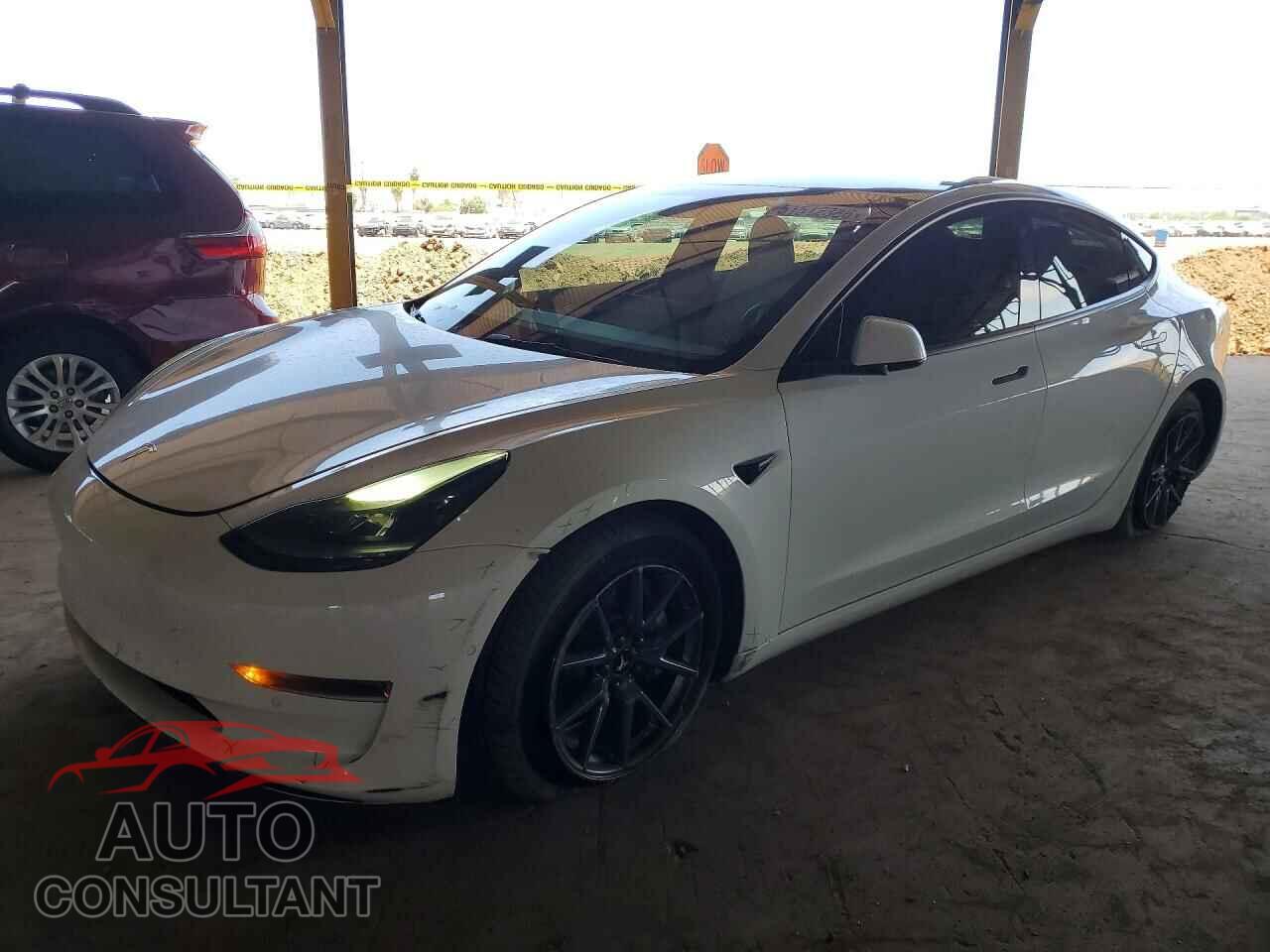 TESLA MODEL 3 2022 - 5YJ3E1EA3NF360555