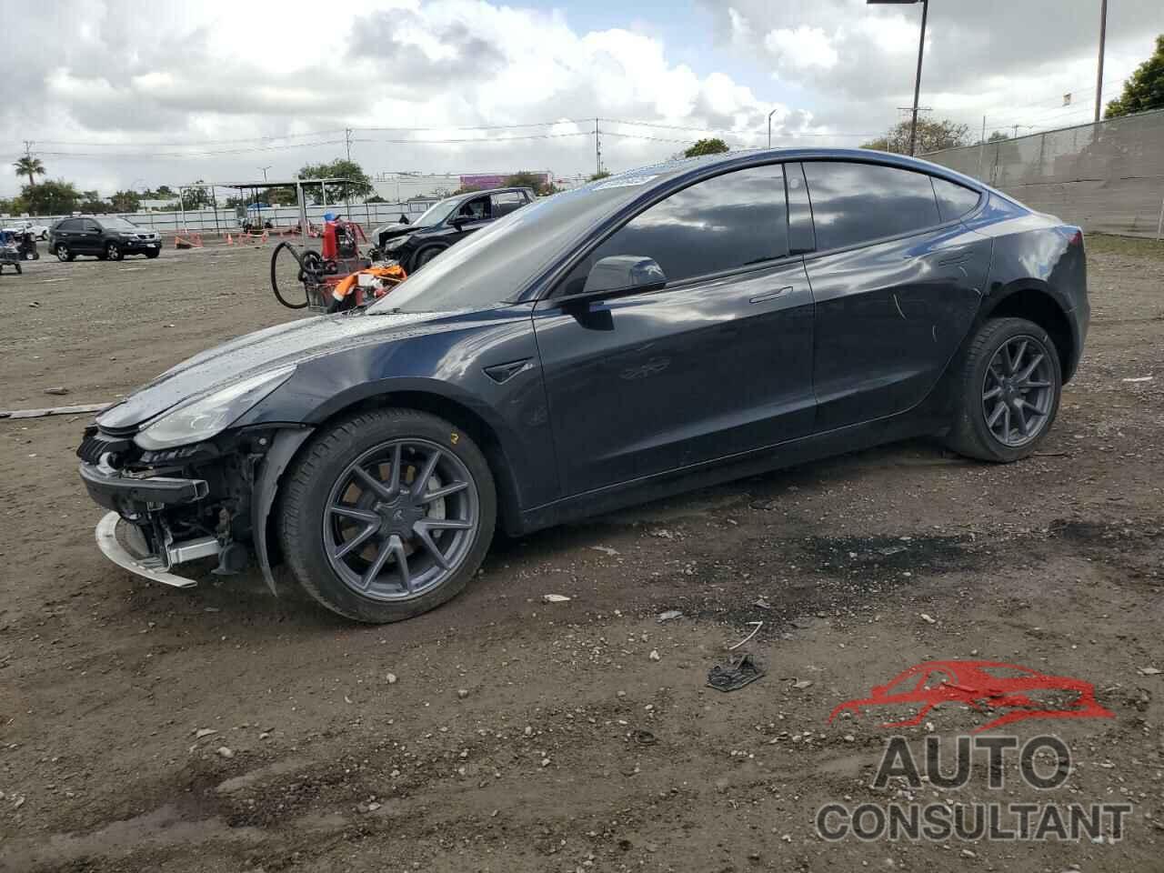 TESLA MODEL 3 2023 - 5YJ3E1EA0PF451513