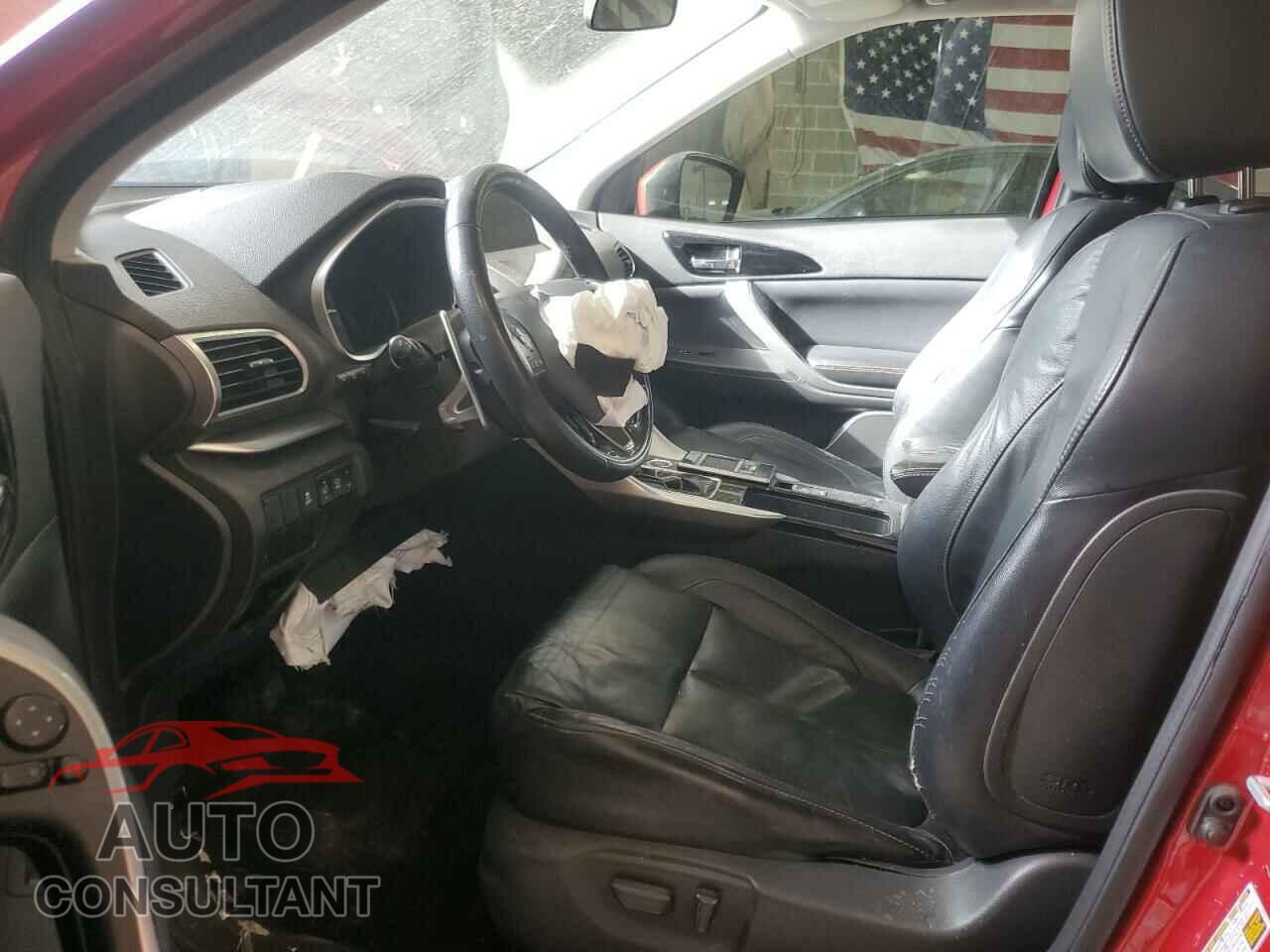 MITSUBISHI ECLIPSE 2018 - JA4AT5AA4JZ048351