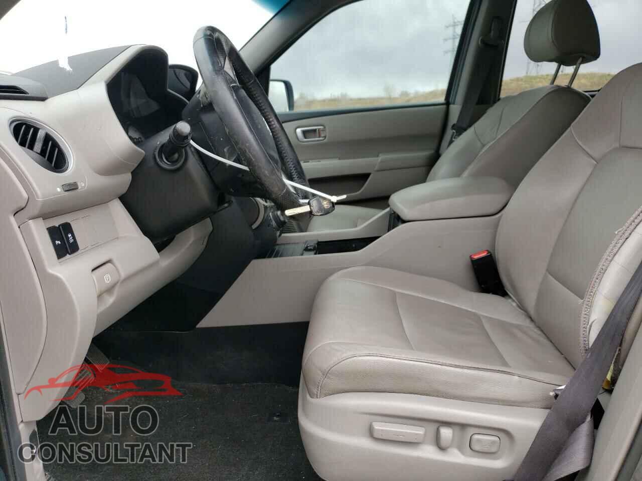 HONDA PILOT 2012 - 5FNYF4H98CB045592