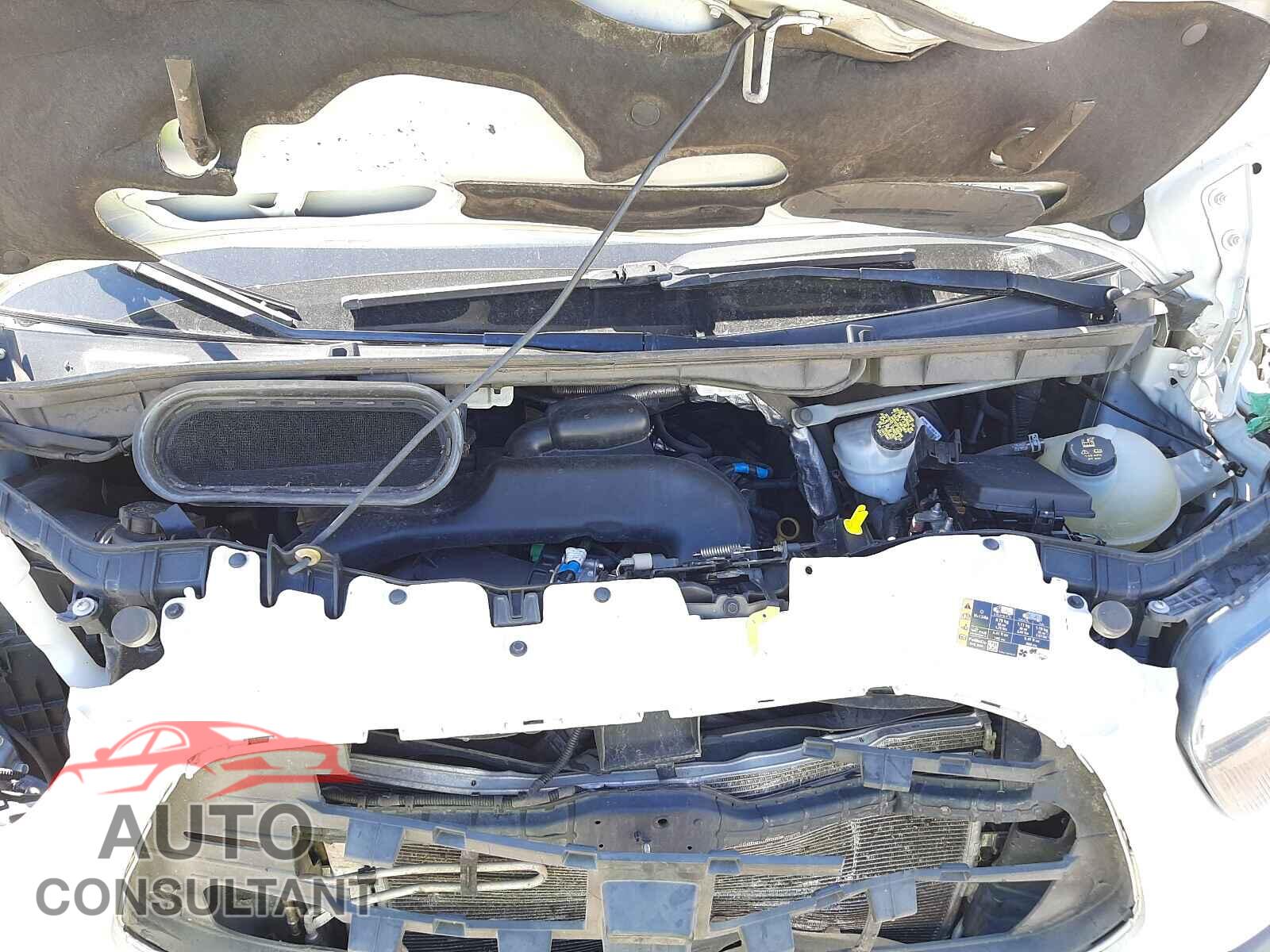 FORD TRANSIT CO 2018 - 1FTYR2CM4JKA47511