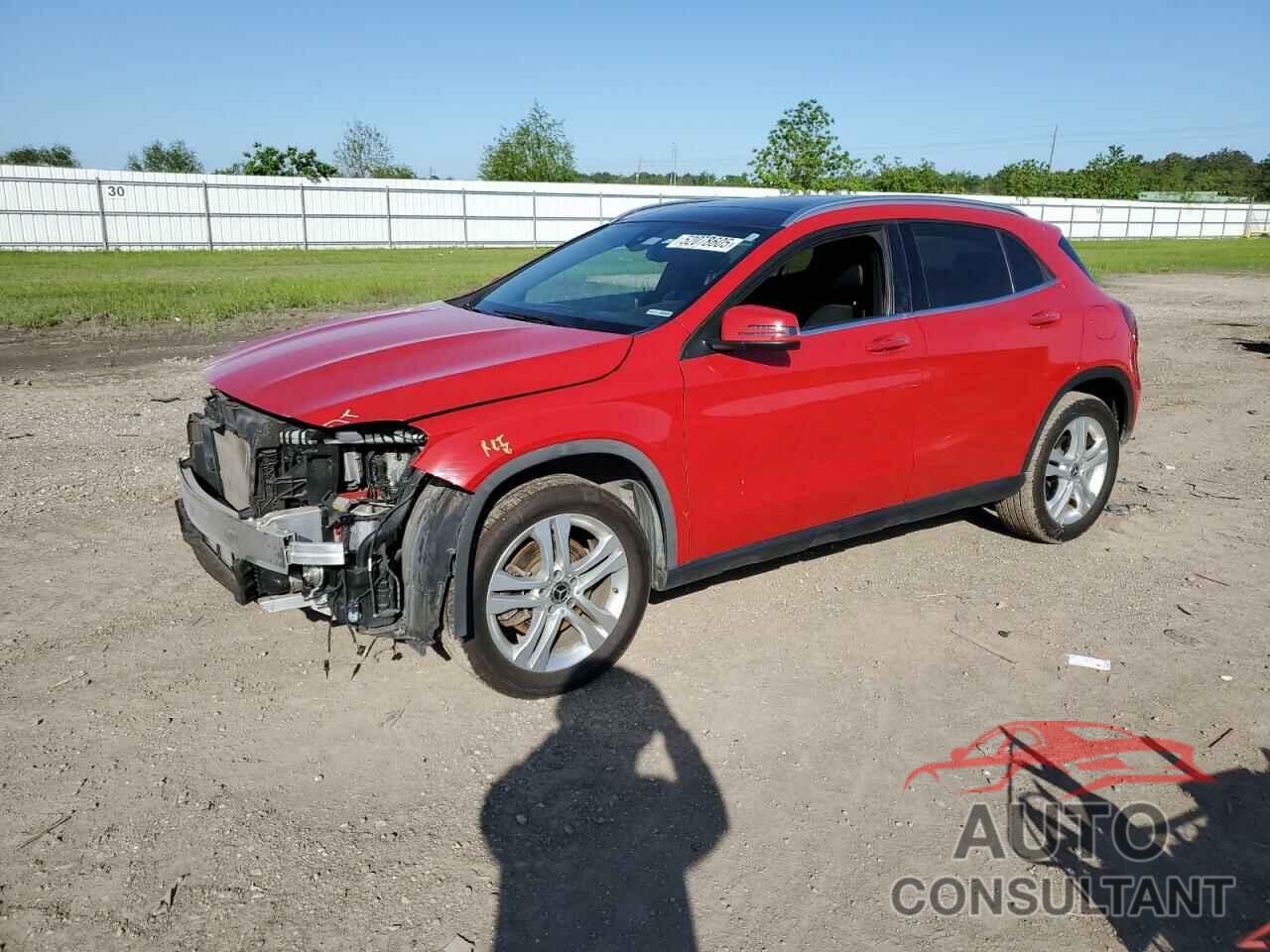 MERCEDES-BENZ GLA-CLASS 2019 - WDCTG4EB5KU007168