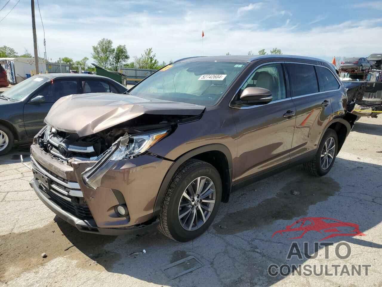 TOYOTA HIGHLANDER 2019 - 5TDJZRFH6KS939374