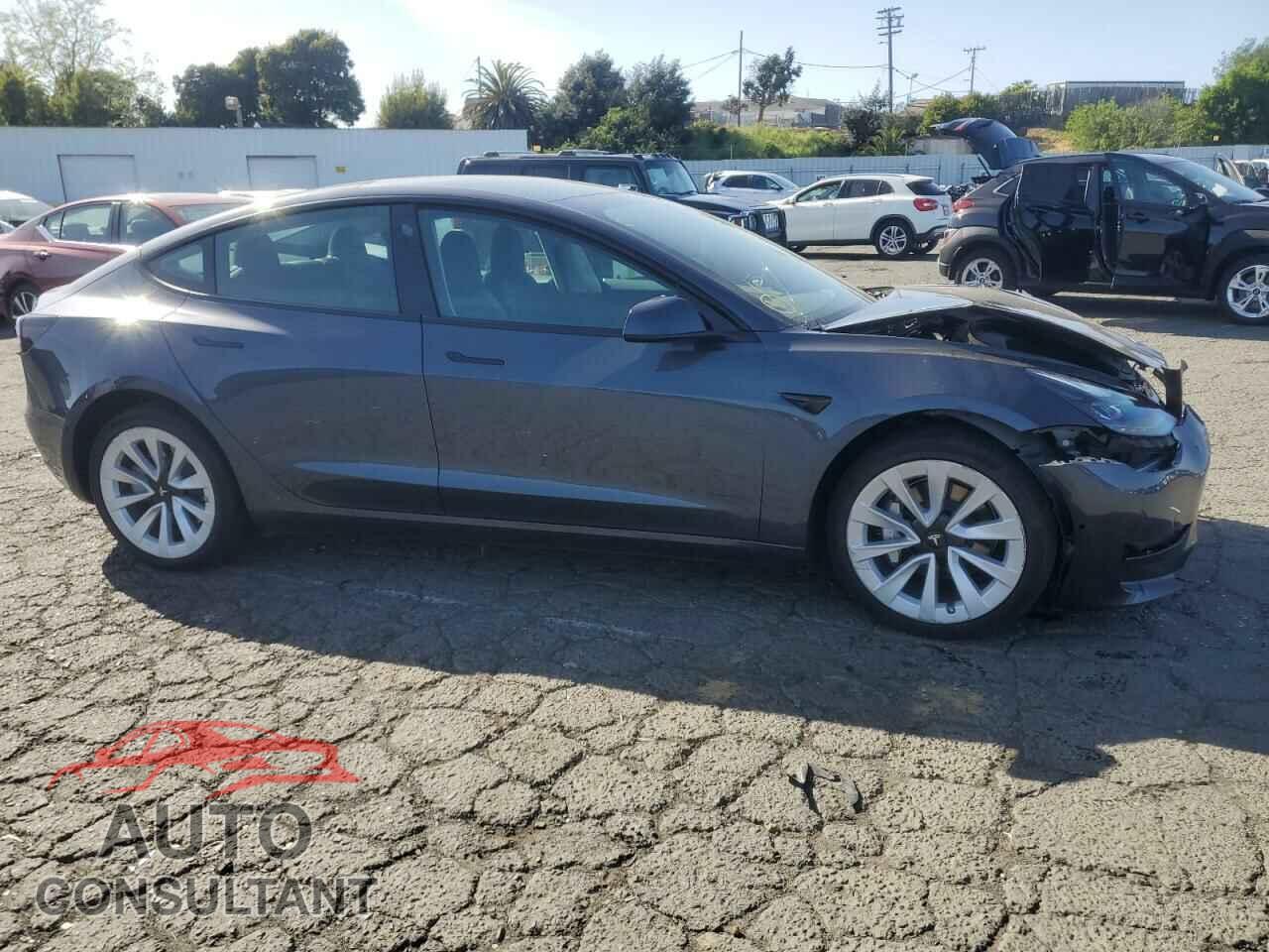 TESLA MODEL 3 2022 - 5YJ3E1EA0NF374560