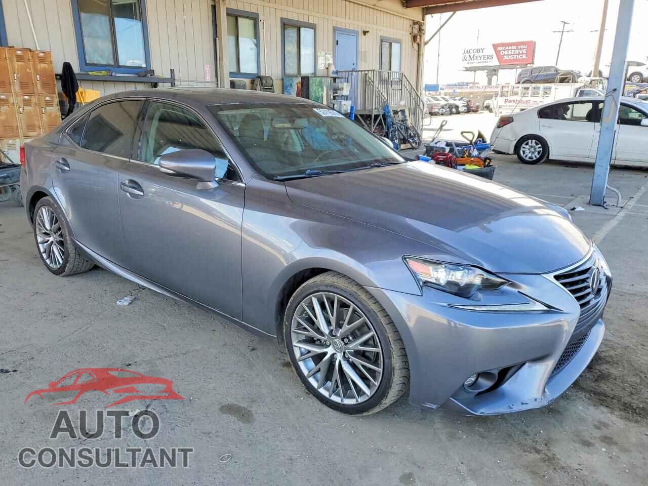 LEXUS IS 2015 - JTHBF1D20F5052148