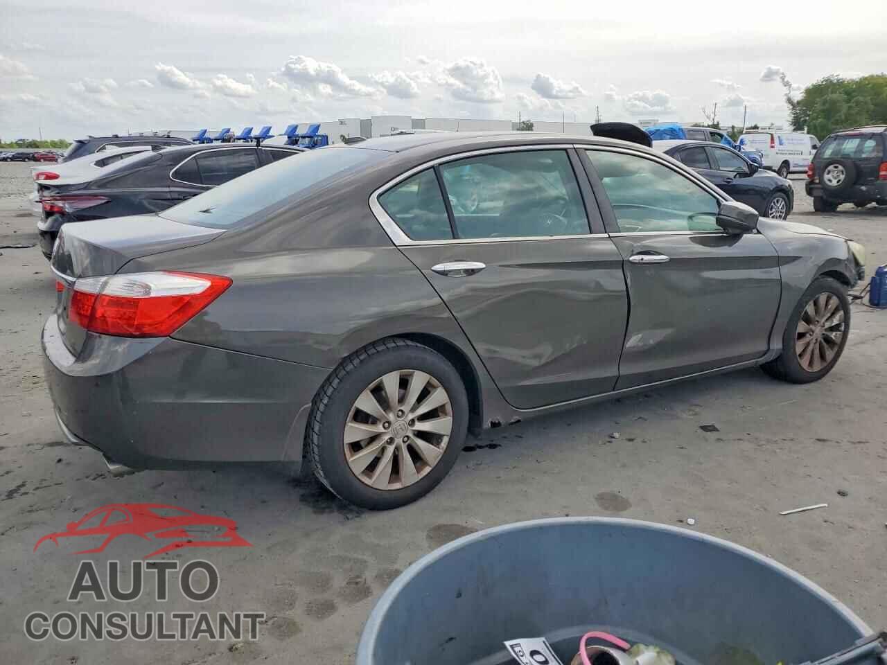 HONDA ACCORD 2013 - 1HGCR2F89DA107593
