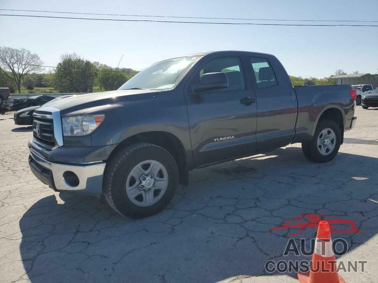 TOYOTA TUNDRA 2013 - 5TFRM5F1XDX065735