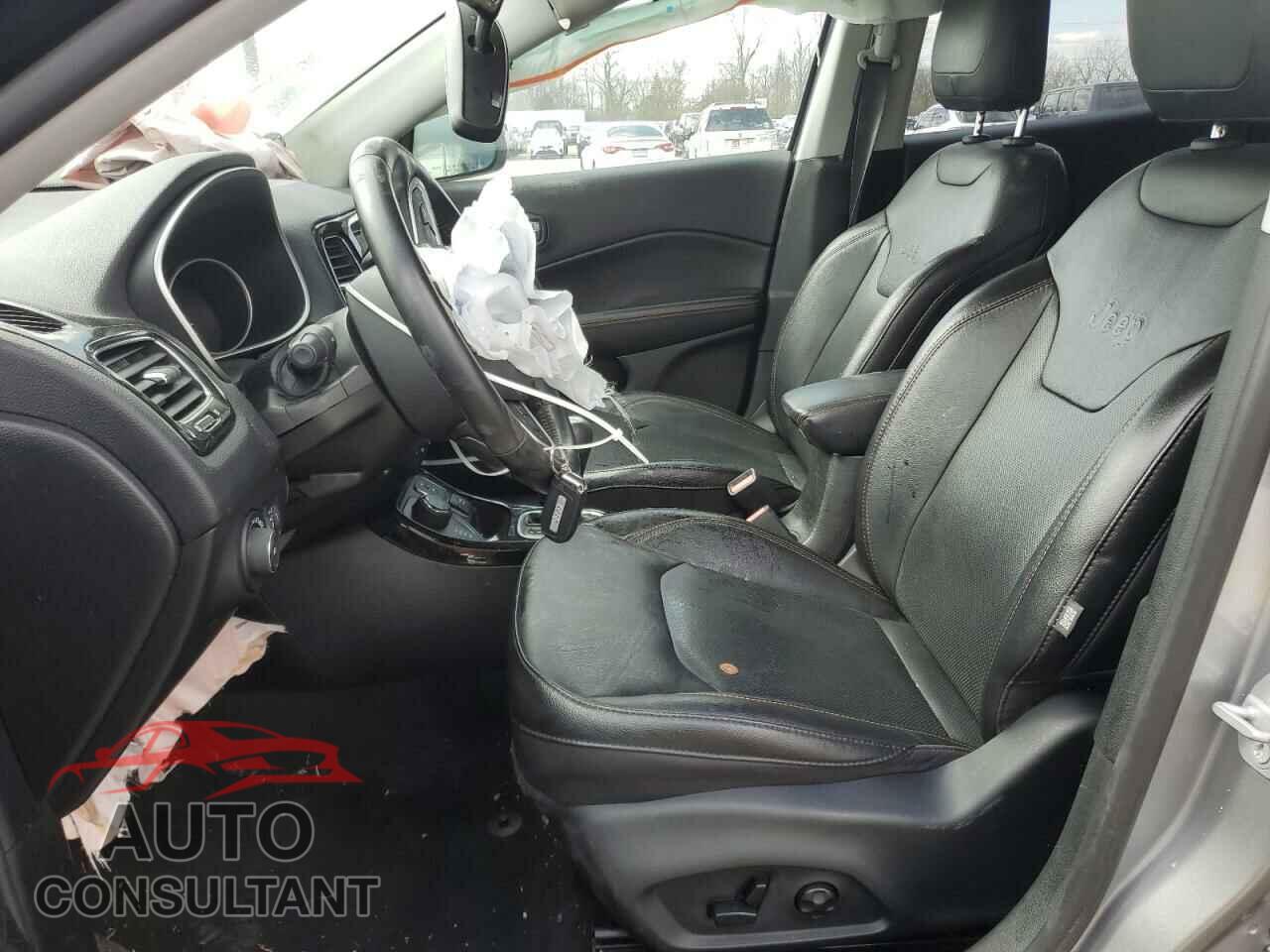 JEEP COMPASS 2020 - 3C4NJDCB1LT128083