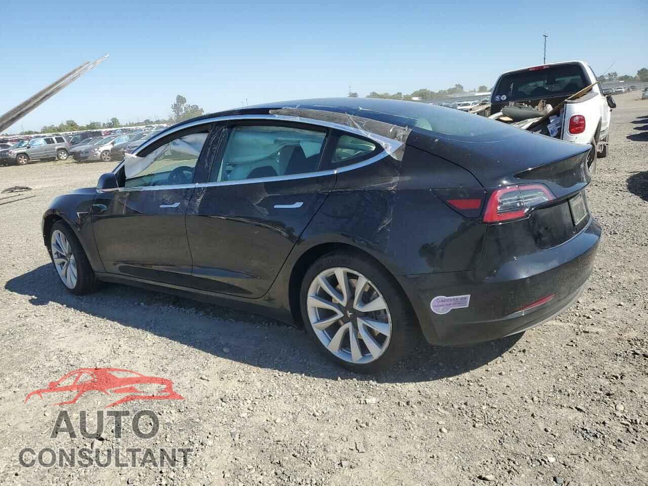 TESLA MODEL 3 2019 - 5YJ3E1EA1KF327727