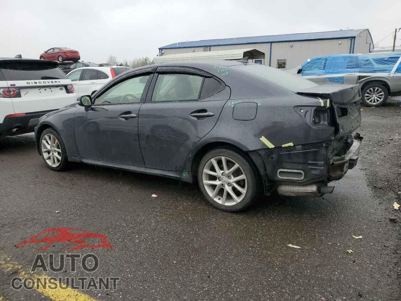 LEXUS IS 2011 - JTHCF5C24B5051947