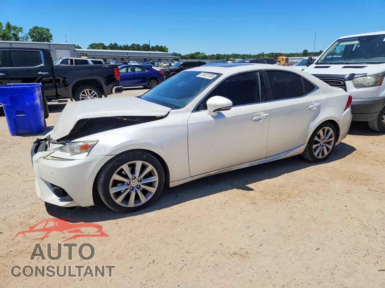 LEXUS IS 2015 - JTHBF1D27F5069108