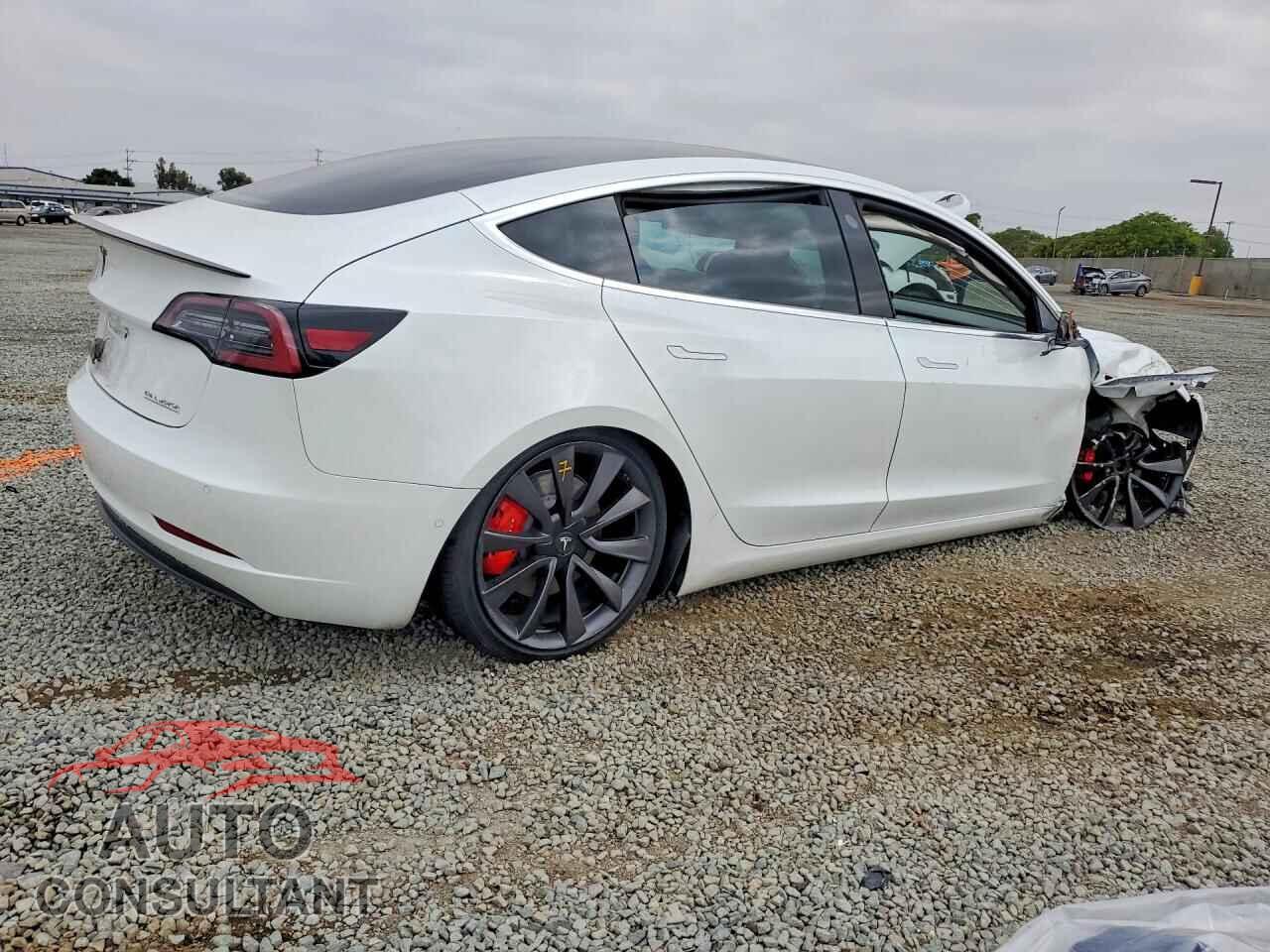 TESLA MODEL 3 2020 - 5YJ3E1EC8LF719476