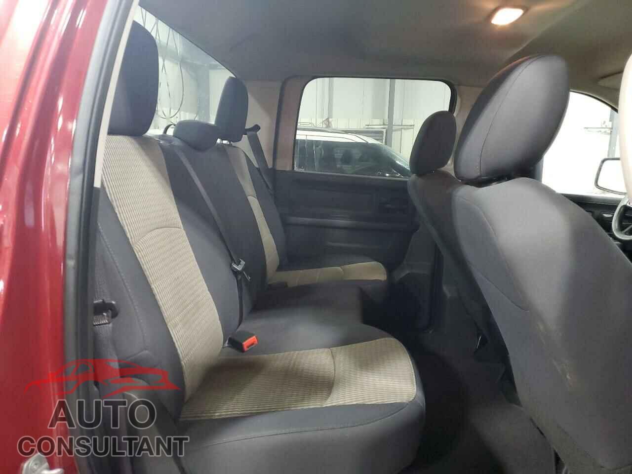 DODGE RAM 1500 2012 - 1C6RD7KT1CS196557