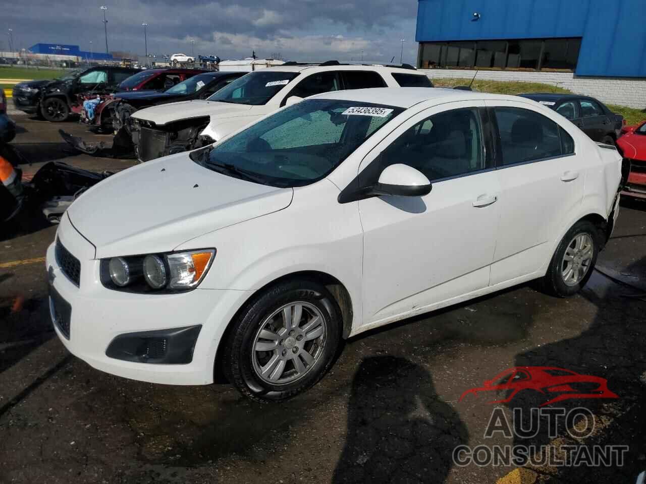 CHEVROLET SONIC 2016 - 1G1JC5SH1G4184887