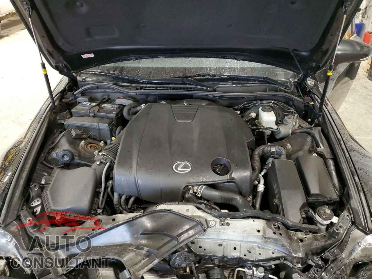 LEXUS IS 2014 - JTHCF1D27E5013785
