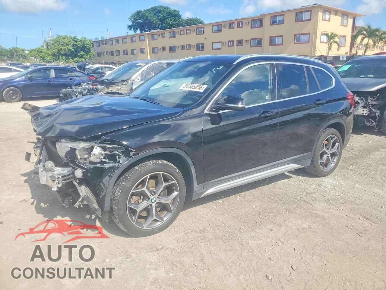 BMW X1 2018 - WBXHT3C35J5L30404