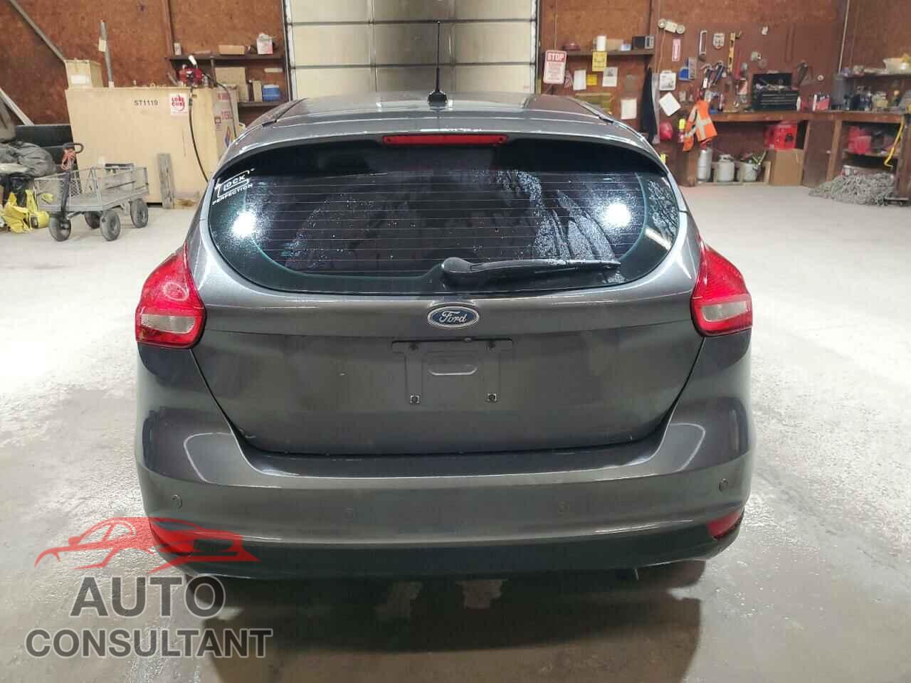 FORD FOCUS 2016 - 1FADP3K21GL329785