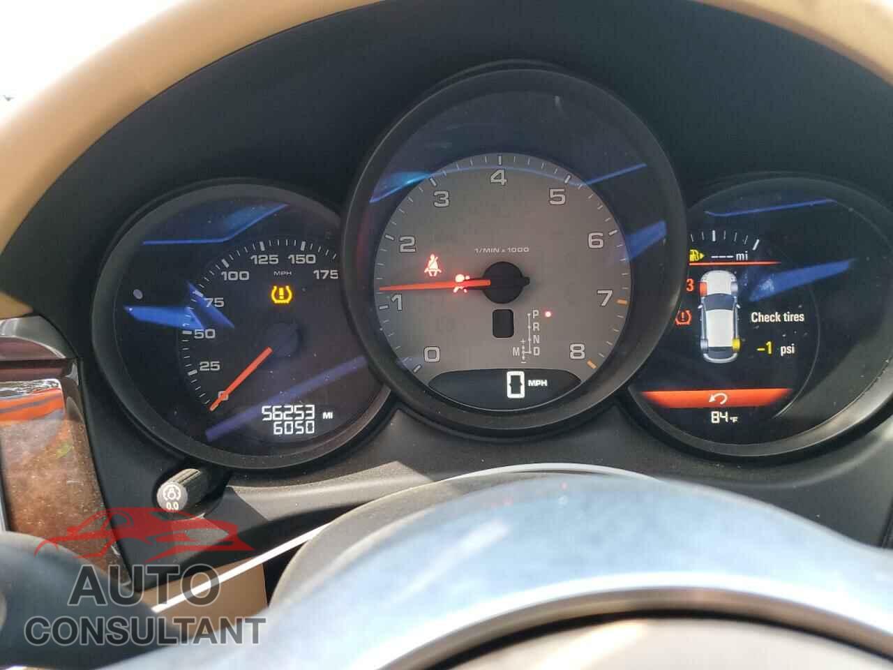 PORSCHE MACAN 2015 - WP1AB2A56FLB71779