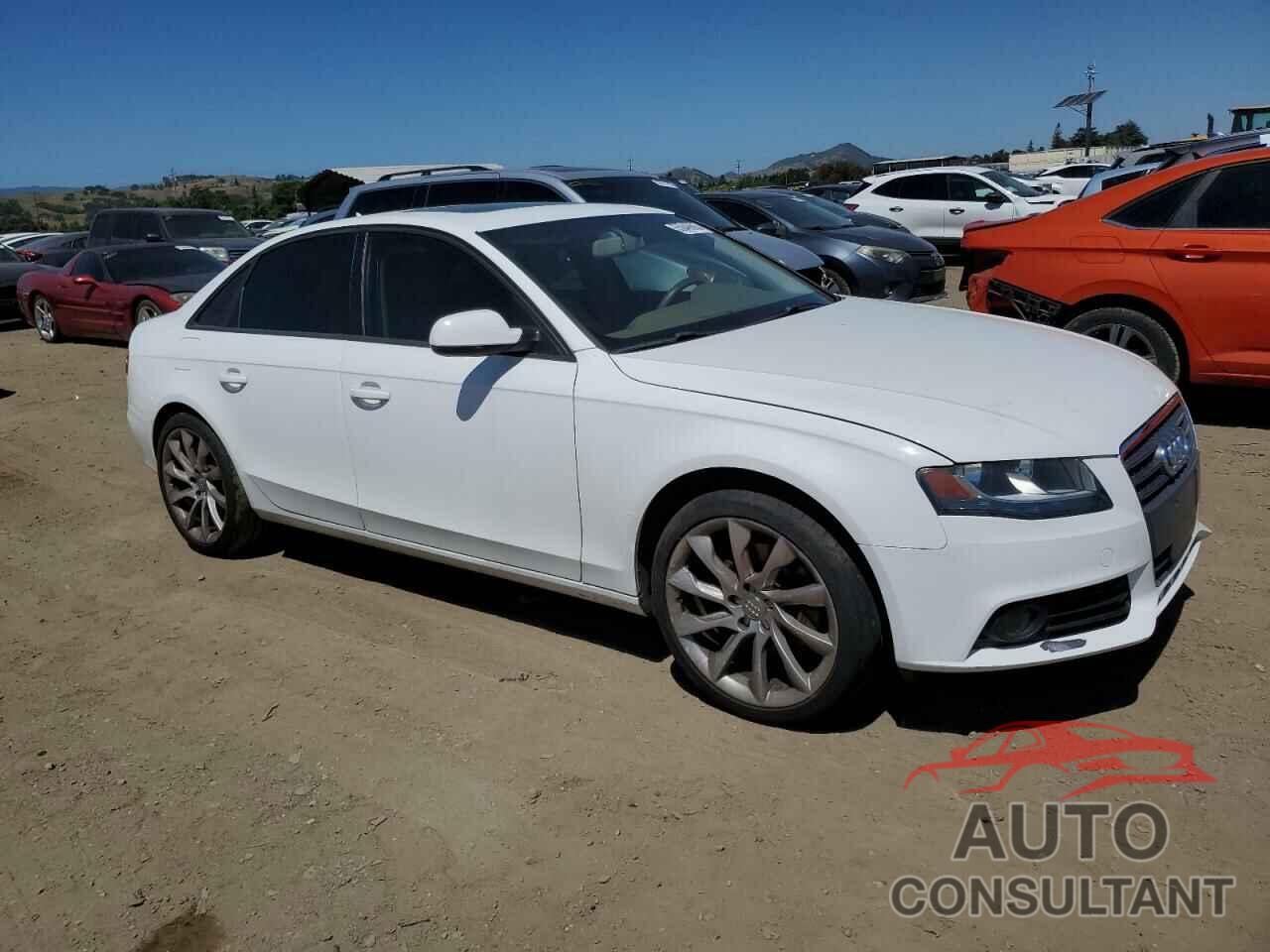 AUDI A4 2012 - WAUAFAFL9CN008127
