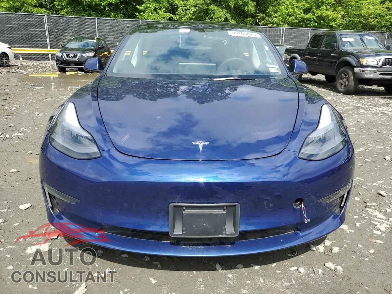 TESLA MODEL 3 2023 - 5YJ3E1EA0PF590136