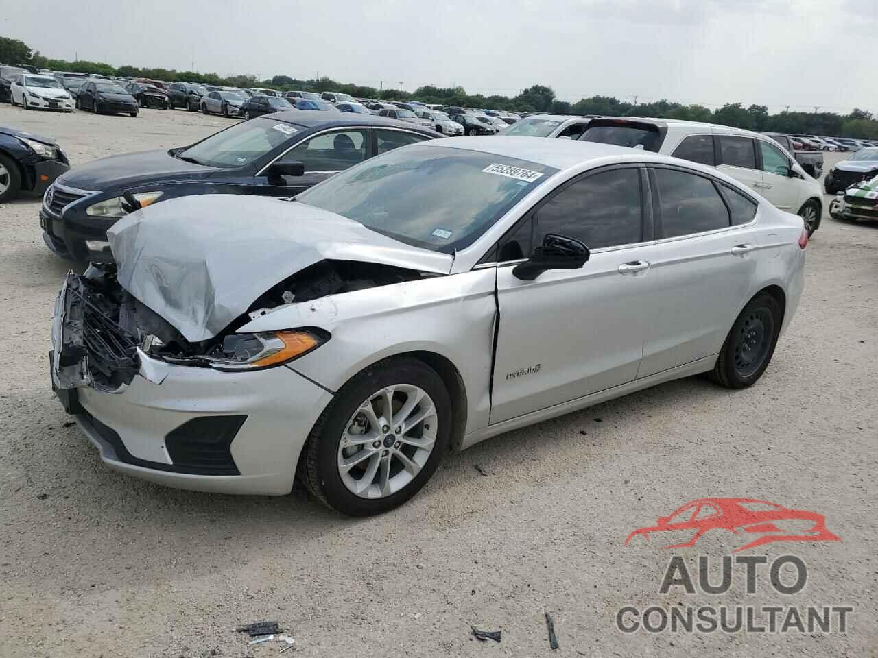 FORD FUSION 2019 - 3FA6P0LUXKR124600