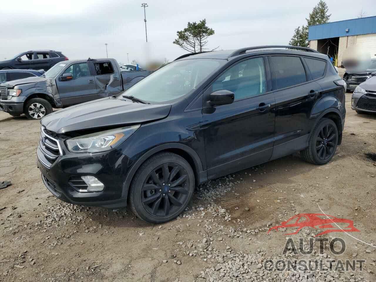 FORD ESCAPE 2017 - 1FMCU0G98HUE89060