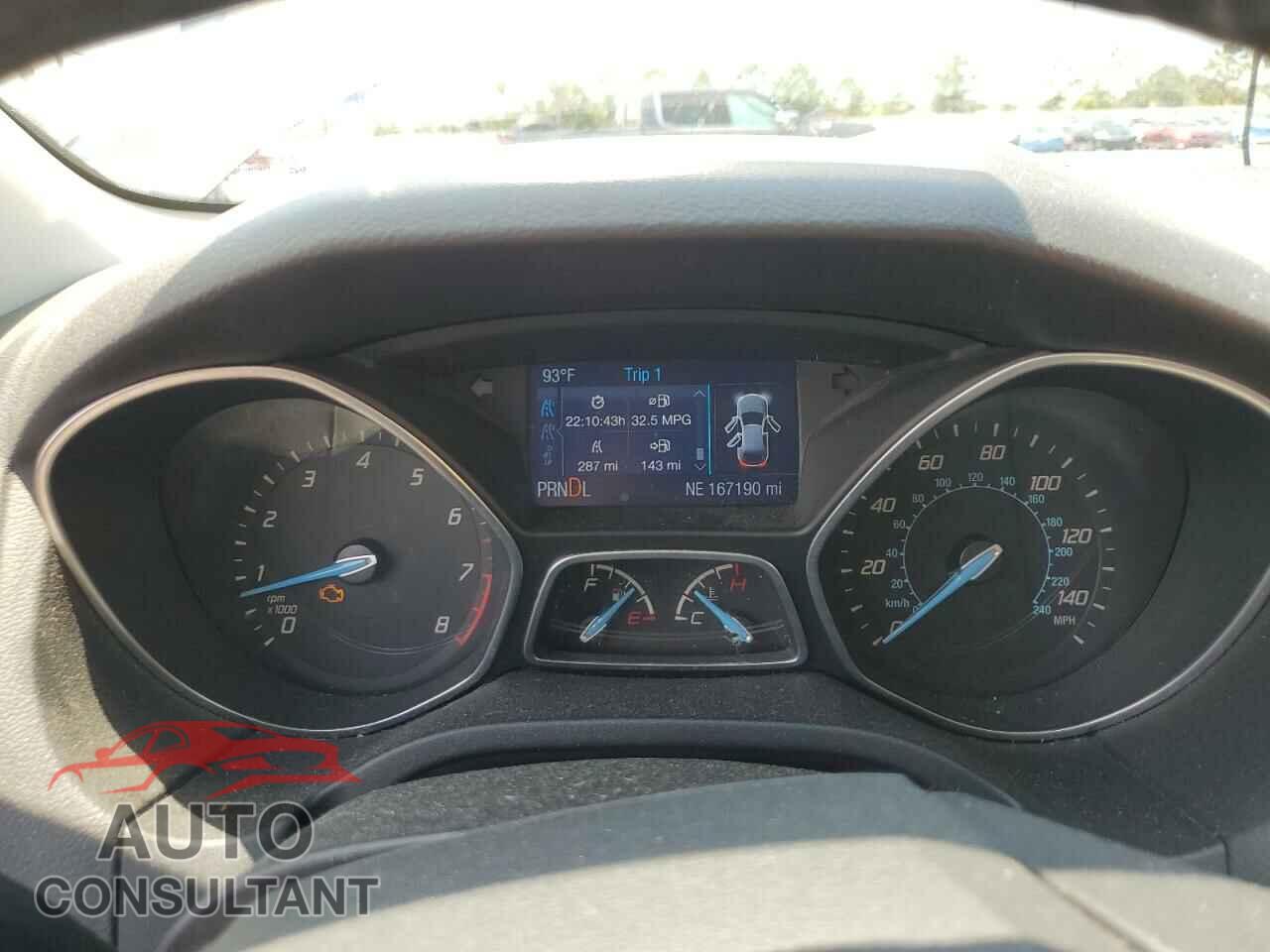 FORD FOCUS 2014 - 1FADP3F22EL247572