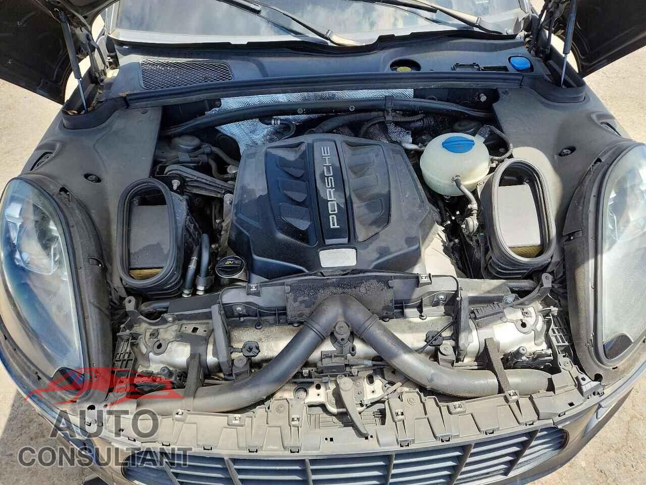 PORSCHE MACAN 2017 - WP1AG2A57HLB56261