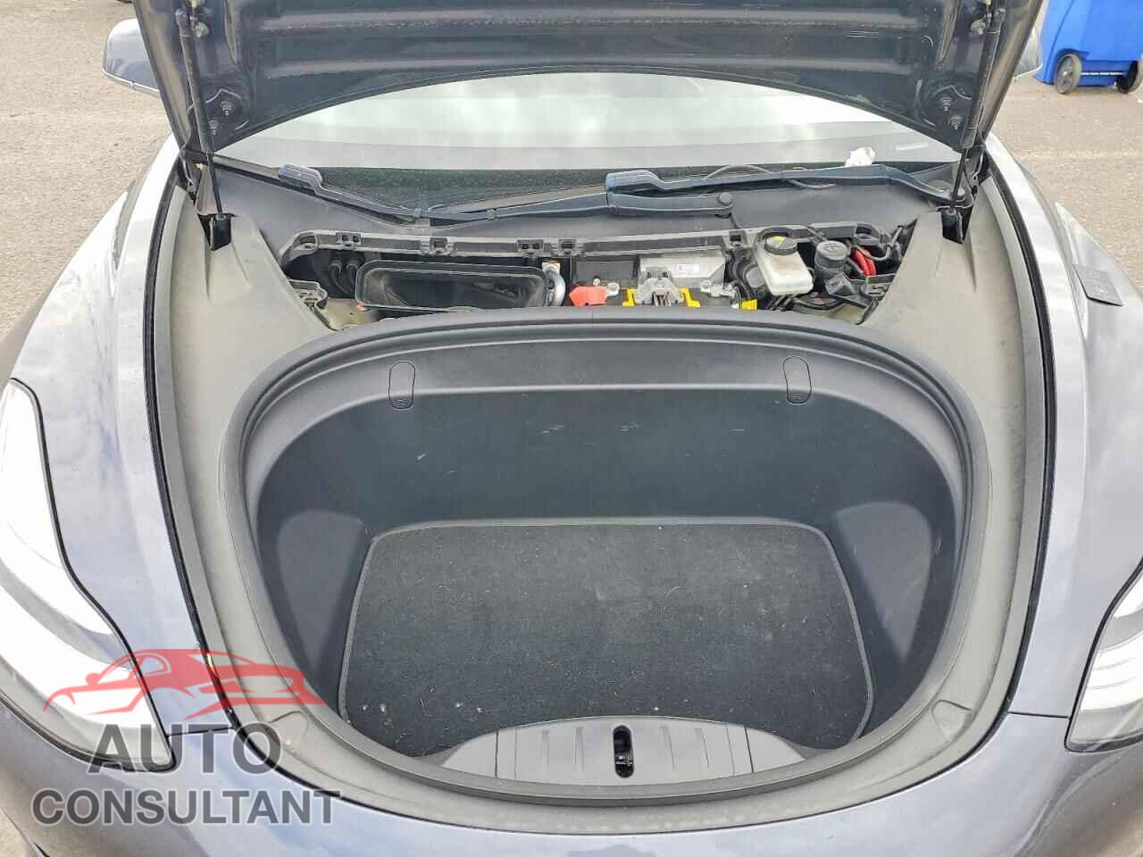TESLA MODEL 3 2019 - 5YJ3E1EB6KF453199