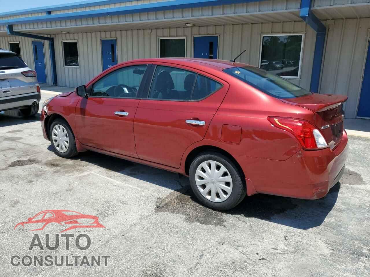 NISSAN VERSA 2018 - 3N1CN7AP1JL833185