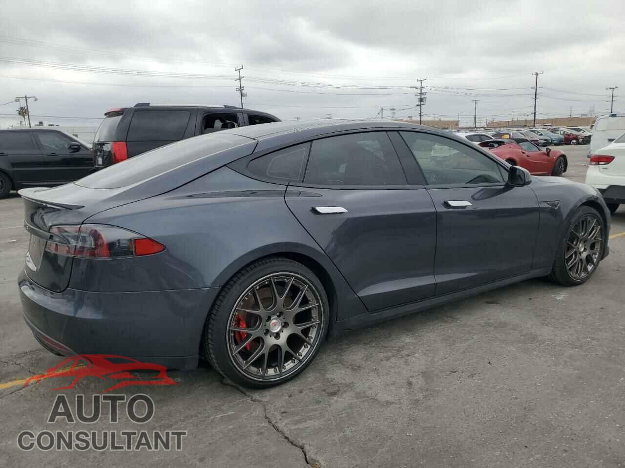 TESLA MODEL S 2015 - 5YJSA1E41FF108399