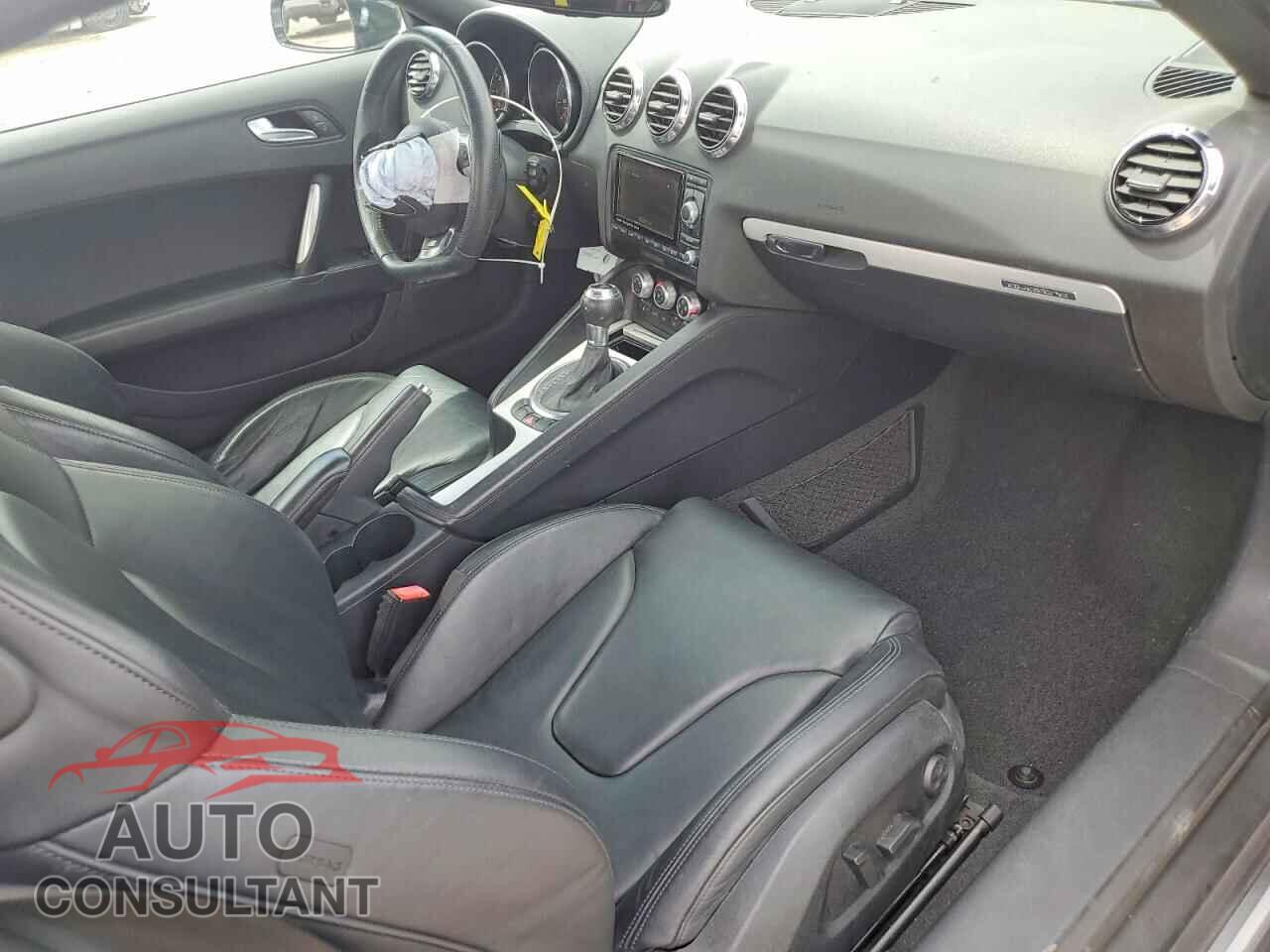 AUDI TT 2014 - TRUBFAFK8E1008277