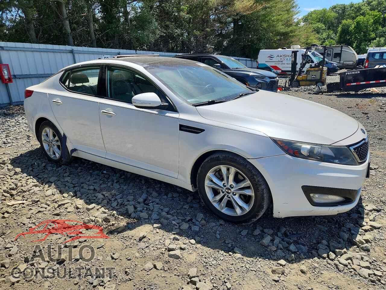 KIA OPTIMA 2011 - KNAGN4A66B5163863