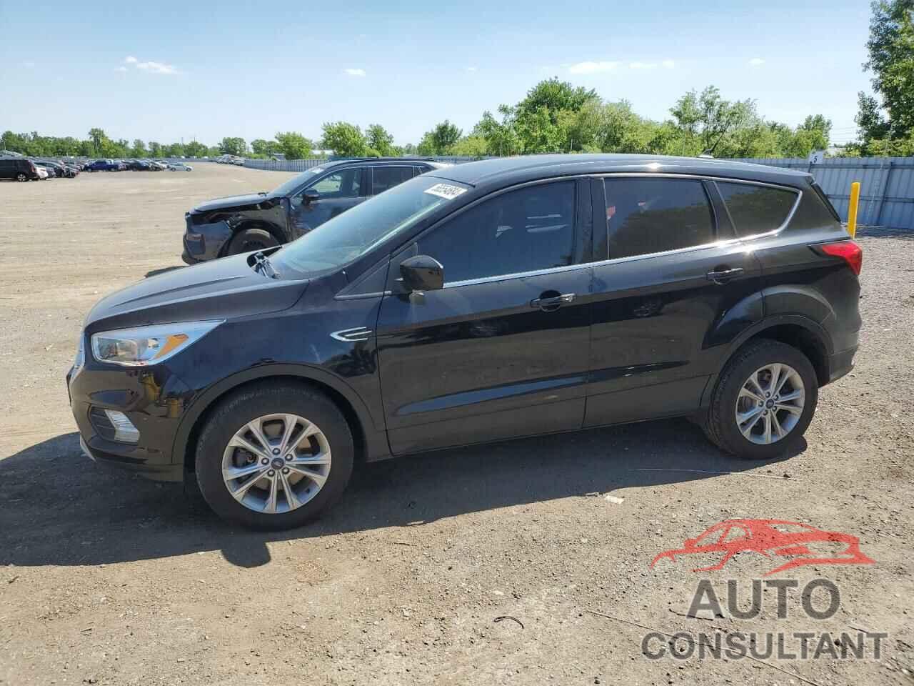 FORD ESCAPE 2019 - 1FMCU9GDXKUC14175