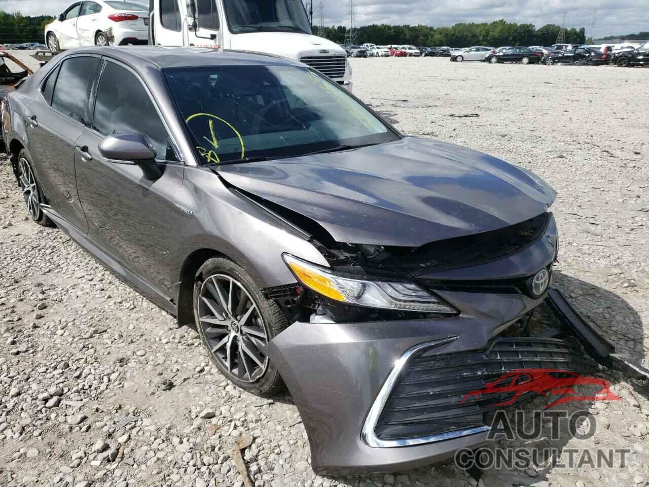TOYOTA CAMRY 2021 - 4T1F31AKXMU559735