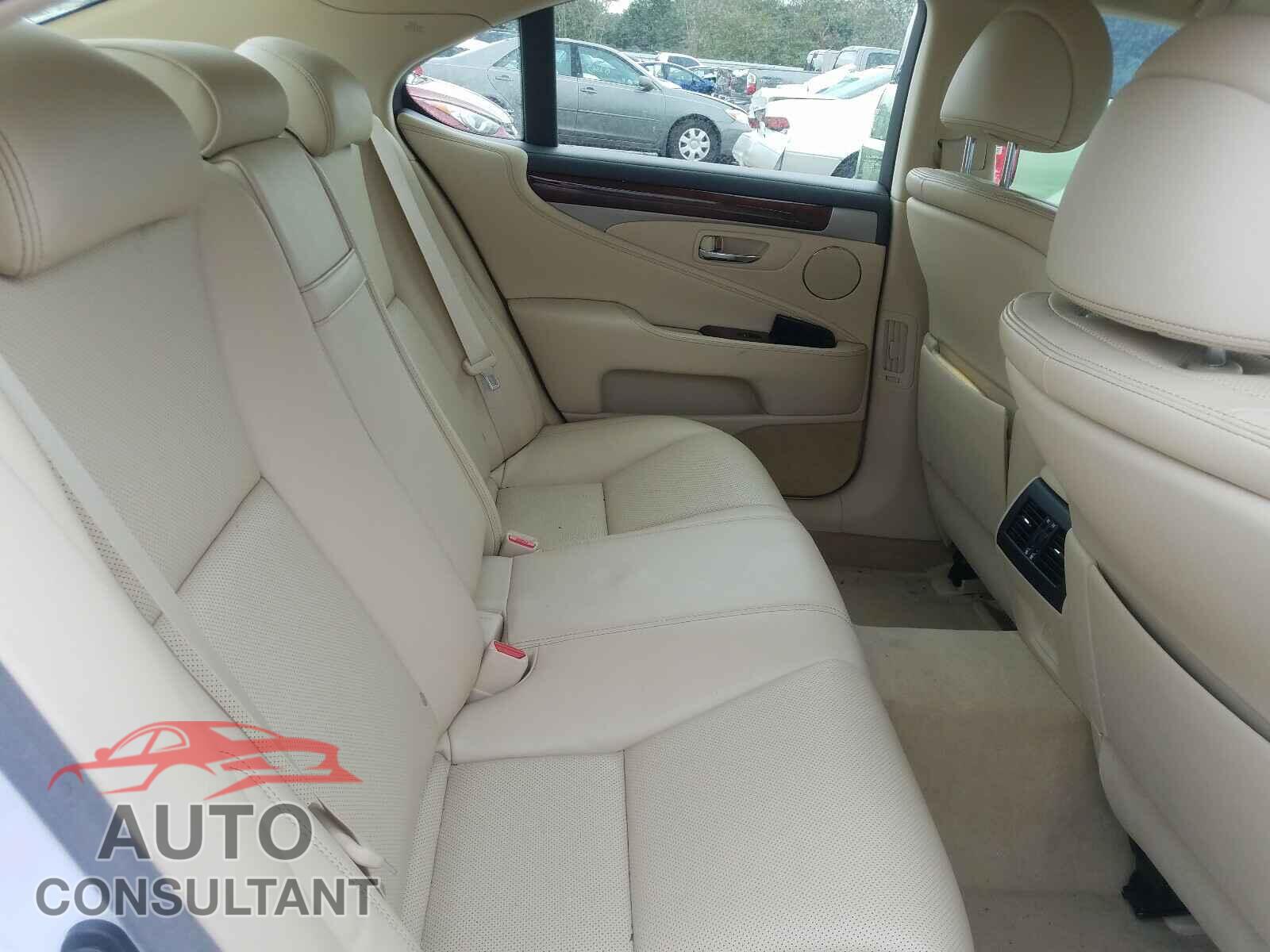 LEXUS LS460 2017 - JTHBL5EF9H5144055